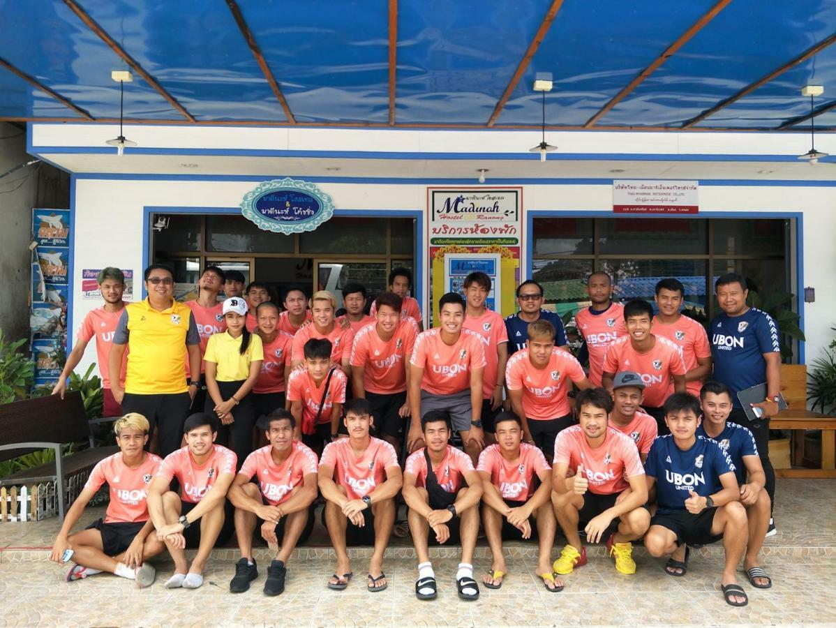 Madinah Hostel Ranong Ban Lum Than Kültér fotó